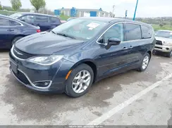 2C4RC1FG7KR599738 2019 CHRYSLER PACIFICA
