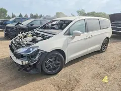 2C4RC1FG7KR609281 2019 CHRYSLER PACIFICA