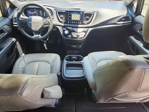 2C4RC1FG7KR636545 2019 CHRYSLER PACIFICA - Image 8