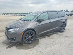 2C4RC1FG7KR638716 2019 CHRYSLER PACIFICA