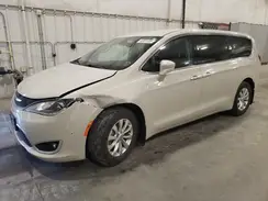 2C4RC1FG7KR652938 2019 CHRYSLER PACIFICA