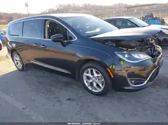 2C4RC1FG7KR681386 2019 CHRYSLER PACIFICA