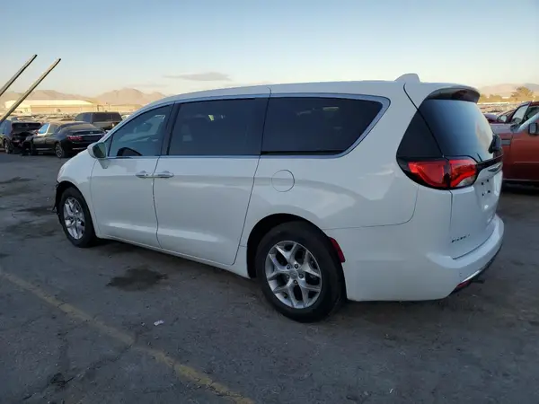 2C4RC1FG7LR110210 2020 CHRYSLER PACIFICA - Image 2