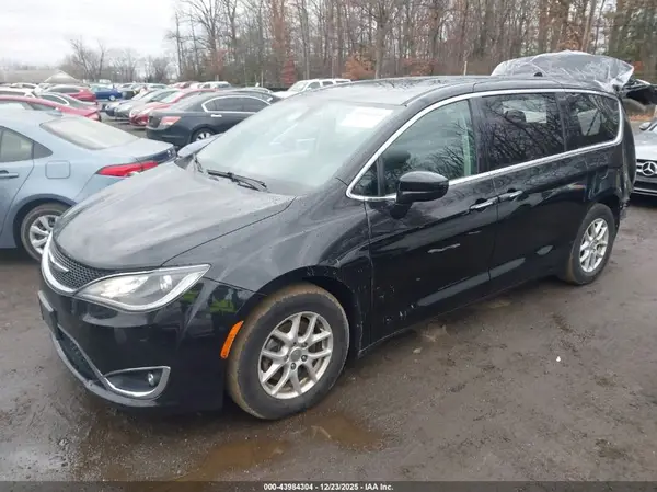 2C4RC1FG7LR141859 2020 CHRYSLER PACIFICA - Image 2