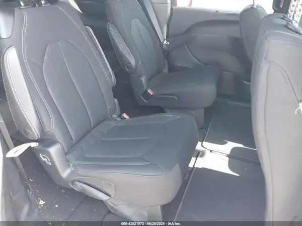 2C4RC1FG7LR150805 2020 CHRYSLER PACIFICA - Image 8