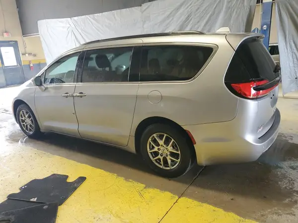 2C4RC1FG7MR530275 2021 CHRYSLER PACIFICA - Image 2
