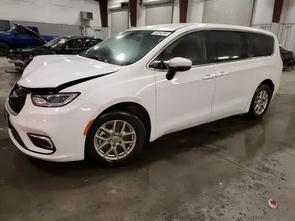 2C4RC1FG7PR555455 2023 CHRYSLER PACIFICA - Image 1