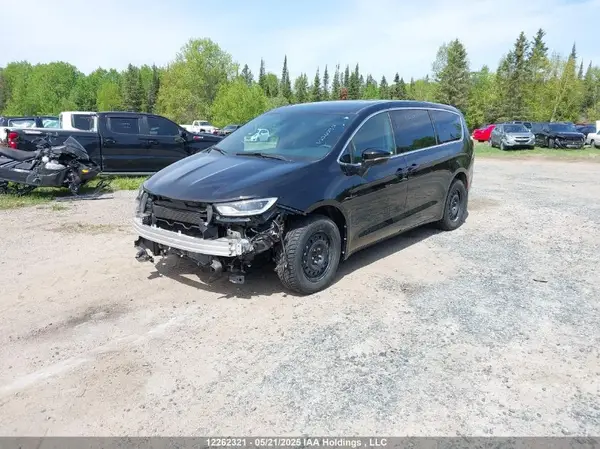 2C4RC1FG7RR177253 2024 CHRYSLER PACIFICA - Image 2