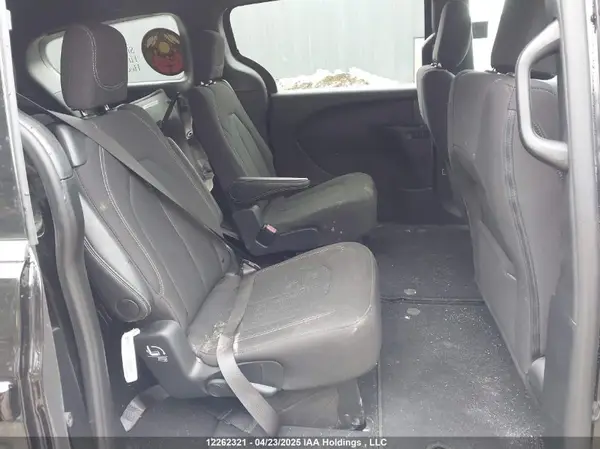 2C4RC1FG7RR177253 2024 CHRYSLER PACIFICA - Image 8