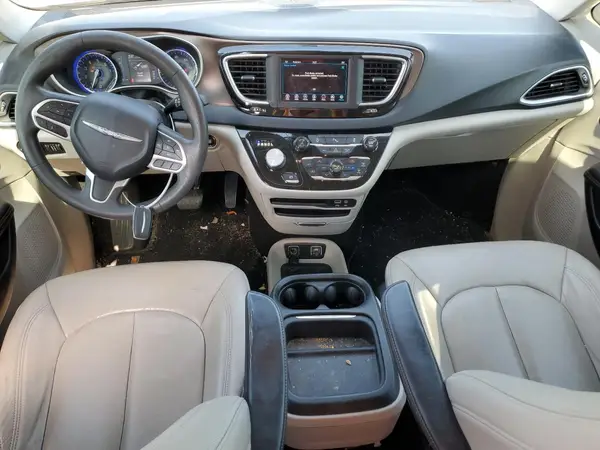 2C4RC1FG8JR122606 2018 CHRYSLER PACIFICA - Image 8