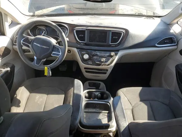2C4RC1FG8JR128163 2018 CHRYSLER PACIFICA - Image 8