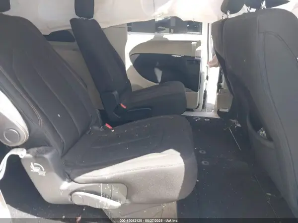 2C4RC1FG8JR172180 2018 CHRYSLER PACIFICA - Image 8