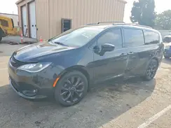 2C4RC1FG8JR261120 2018 CHRYSLER PACIFICA