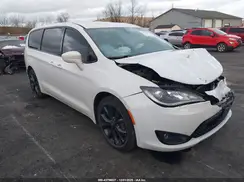 2C4RC1FG8JR263269 2018 CHRYSLER PACIFICA
