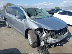 2C4RC1FG8JR278614 2018 CHRYSLER PACIFICA