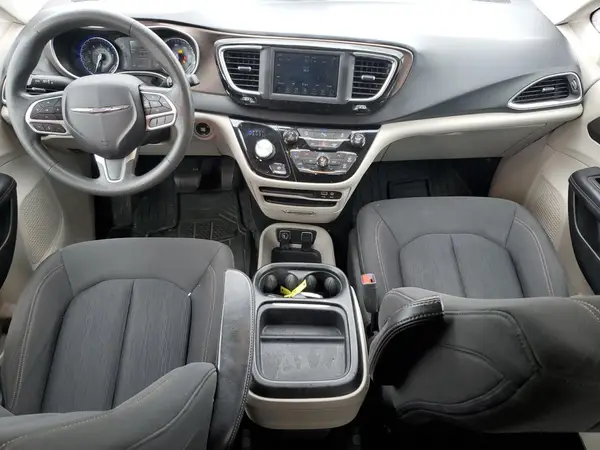 2C4RC1FG8JR289855 2018 CHRYSLER PACIFICA - Image 8