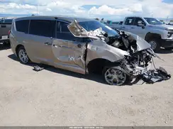 2C4RC1FG8JR293033 2018 CHRYSLER PACIFICA
