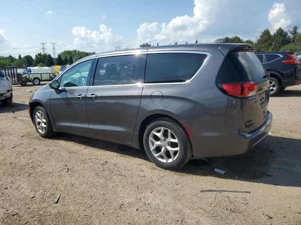 2C4RC1FG8JR365588 2018 CHRYSLER PACIFICA - Image 2
