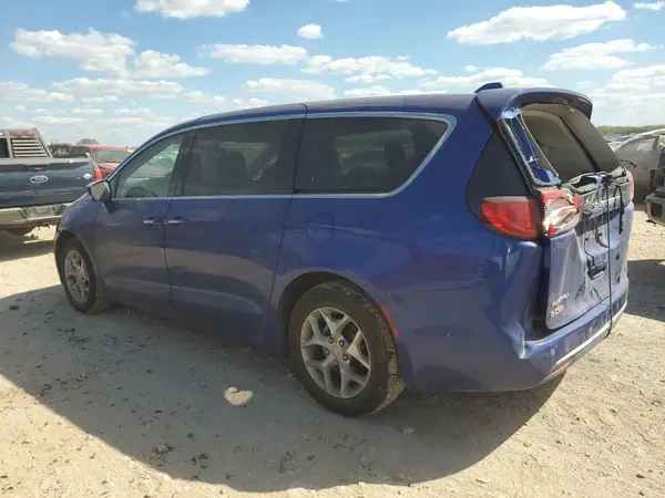 2C4RC1FG8KR525163 2019 CHRYSLER PACIFICA - Image 2