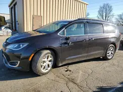 2C4RC1FG8KR525471 2019 CHRYSLER PACIFICA