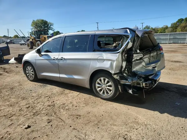 2C4RC1FG8KR549463 2019 CHRYSLER PACIFICA - Image 2