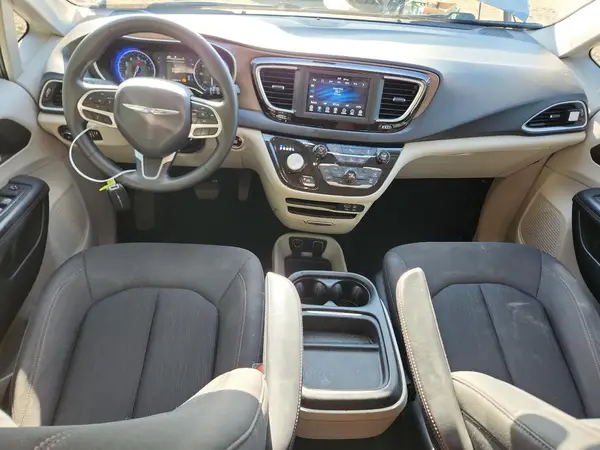 2C4RC1FG8KR549463 2019 CHRYSLER PACIFICA - Image 8