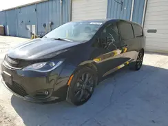 2C4RC1FG8KR555005 2019 CHRYSLER PACIFICA