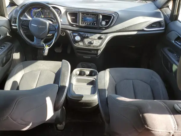 2C4RC1FG8KR555005 2019 CHRYSLER PACIFICA - Image 8