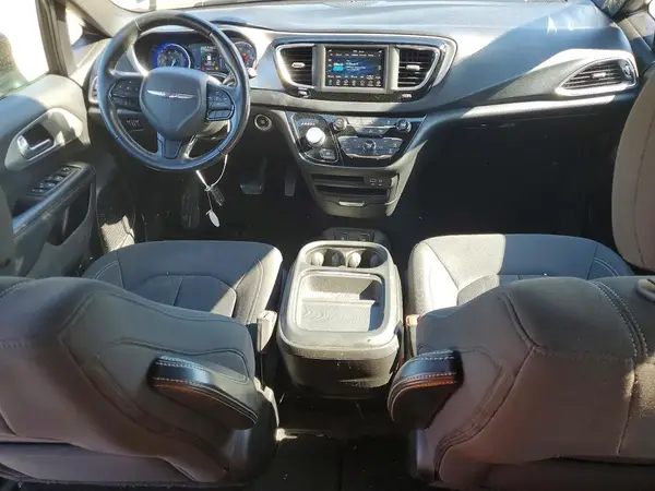 2C4RC1FG8KR638983 2019 CHRYSLER PACIFICA - Image 8