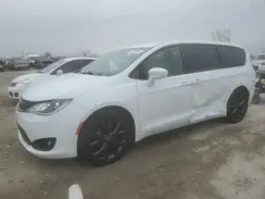 2C4RC1FG8KR721152 2019 CHRYSLER PACIFICA