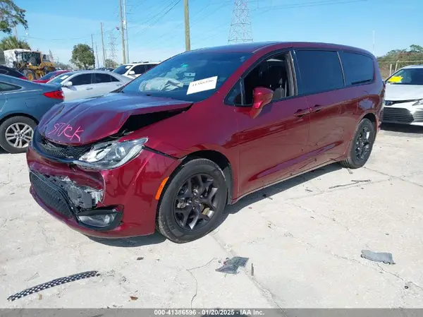 2C4RC1FG8LR123340 2020 CHRYSLER PACIFICA - Image 2