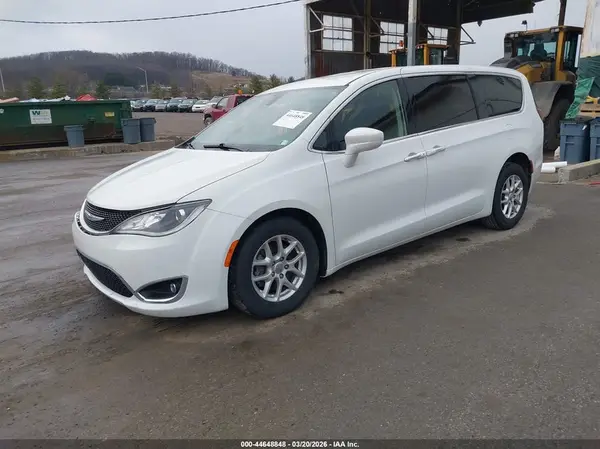 2C4RC1FG8LR141840 2020 CHRYSLER PACIFICA - Image 2