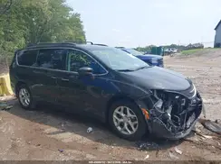2C4RC1FG8LR251884 2020 CHRYSLER PACIFICA