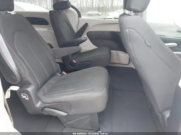 2C4RC1FG8LR266899 2020 CHRYSLER PACIFICA - Image 8