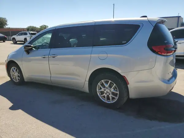 2C4RC1FG8RR140924 2024 CHRYSLER PACIFICA - Image 2