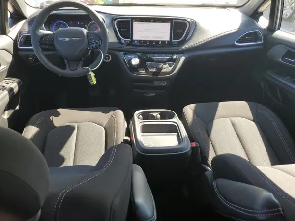 2C4RC1FG8RR140924 2024 CHRYSLER PACIFICA - Image 8