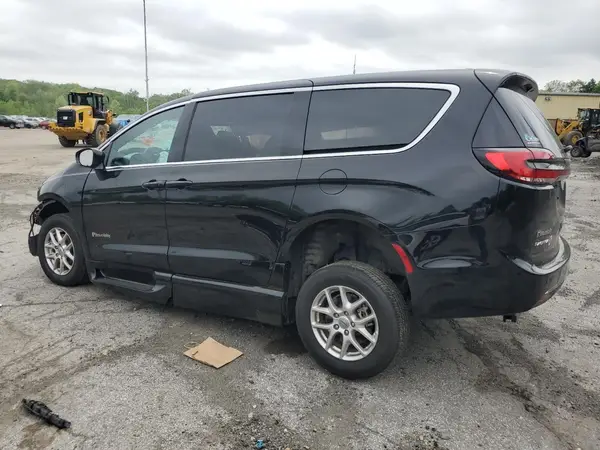 2C4RC1FG8RR144018 2024 CHRYSLER PACIFICA - Image 2