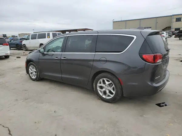 2C4RC1FG9JR102073 2018 CHRYSLER PACIFICA - Image 2