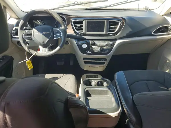 2C4RC1FG9JR104597 2018 CHRYSLER PACIFICA - Image 8