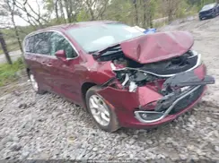 2C4RC1FG9JR111131 2018 CHRYSLER PACIFICA
