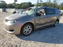 2C4RC1FG9JR116765 2018 CHRYSLER PACIFICA