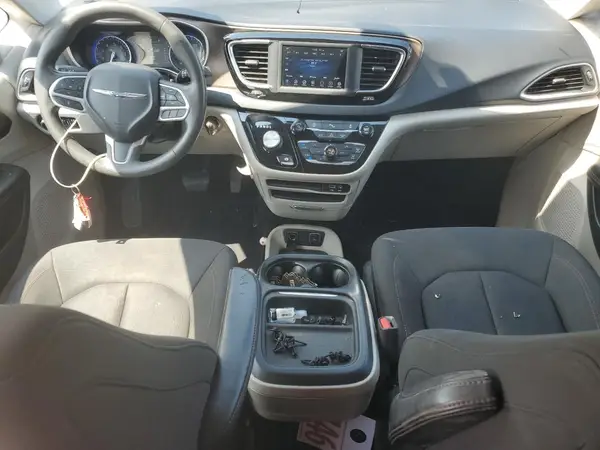 2C4RC1FG9JR116796 2018 CHRYSLER PACIFICA - Image 8