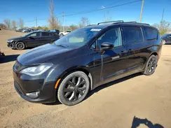 2C4RC1FG9JR175590 2018 CHRYSLER PACIFICA