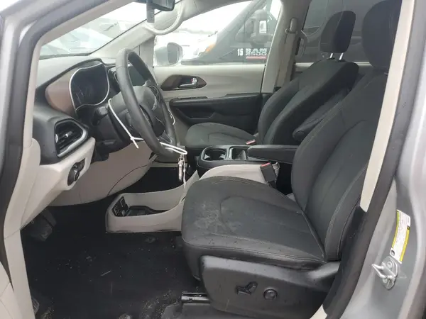 2C4RC1FG9JR214291 2018 CHRYSLER PACIFICA - Image 8