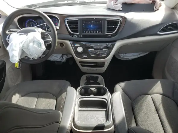 2C4RC1FG9JR279447 2018 CHRYSLER PACIFICA - Image 8