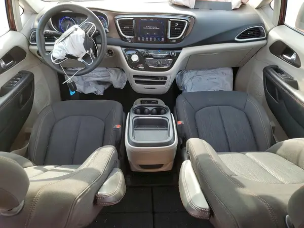 2C4RC1FG9JR280114 2018 CHRYSLER PACIFICA - Image 8