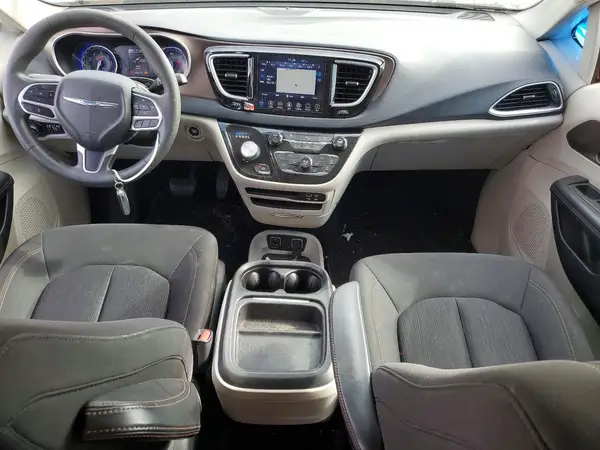 2C4RC1FG9JR351540 2018 CHRYSLER PACIFICA - Image 8