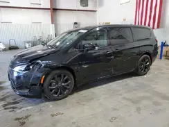 2C4RC1FG9JR357872 2018 CHRYSLER PACIFICA