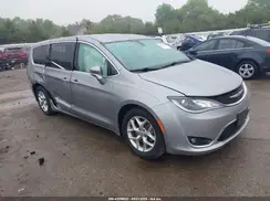 2C4RC1FG9KR629550 2019 CHRYSLER PACIFICA