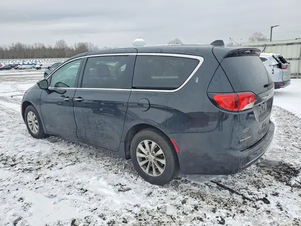 2C4RC1FG9KR652102 2019 CHRYSLER PACIFICA - Image 2